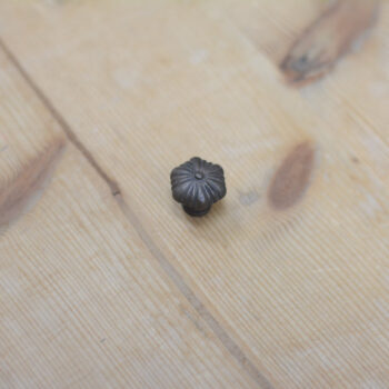 POMELLO ESAGONALE A FORMA DI FIORE IN OTTONE