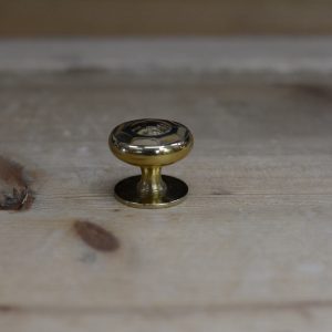 POMELLO CIRCOLARE CON RILIEVO