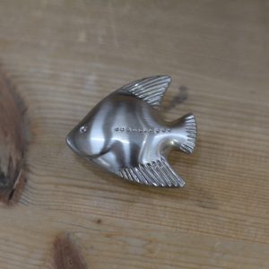 POMELLO A FORMA DI PESCE IN ACCIAIO